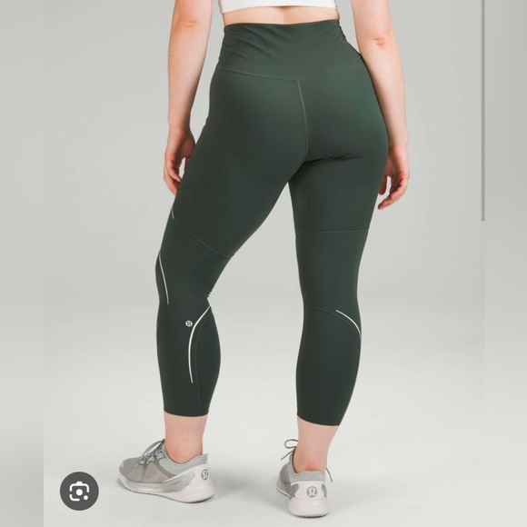 Lululemon Base Pace High-Rise Reflective Tight 25" Smoked Spruce Green Leggings - Picture 3 of 9